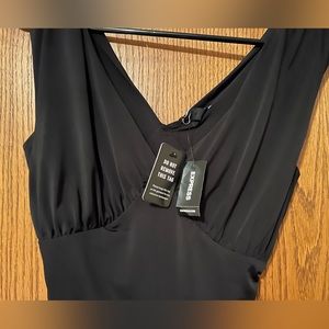 Body contour black bodysuit